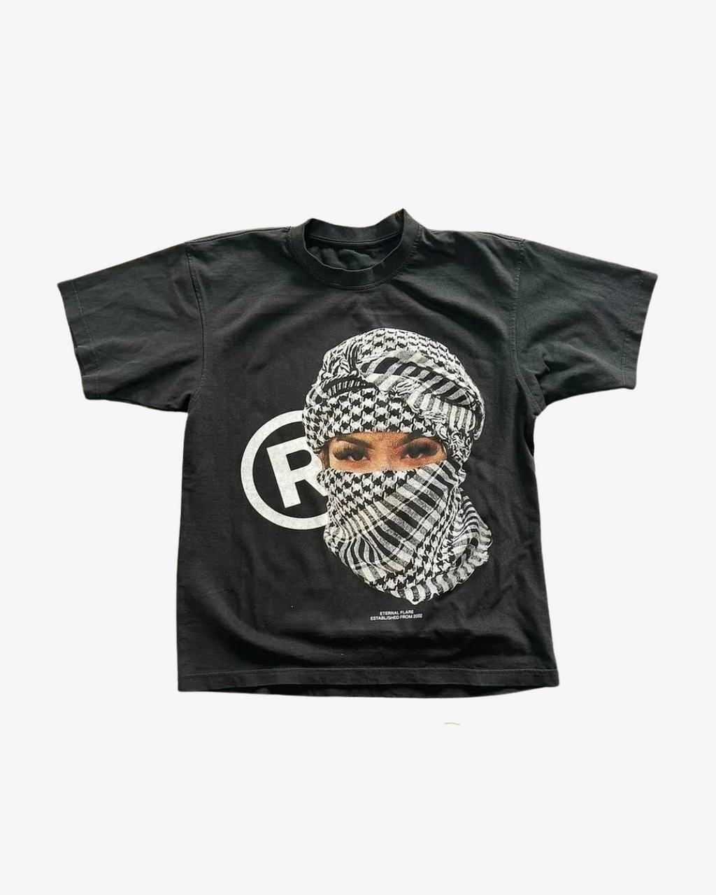 THE R TEE